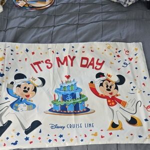 Disney Cruise Line Festive Birthday Decor with Mickey and Minnie